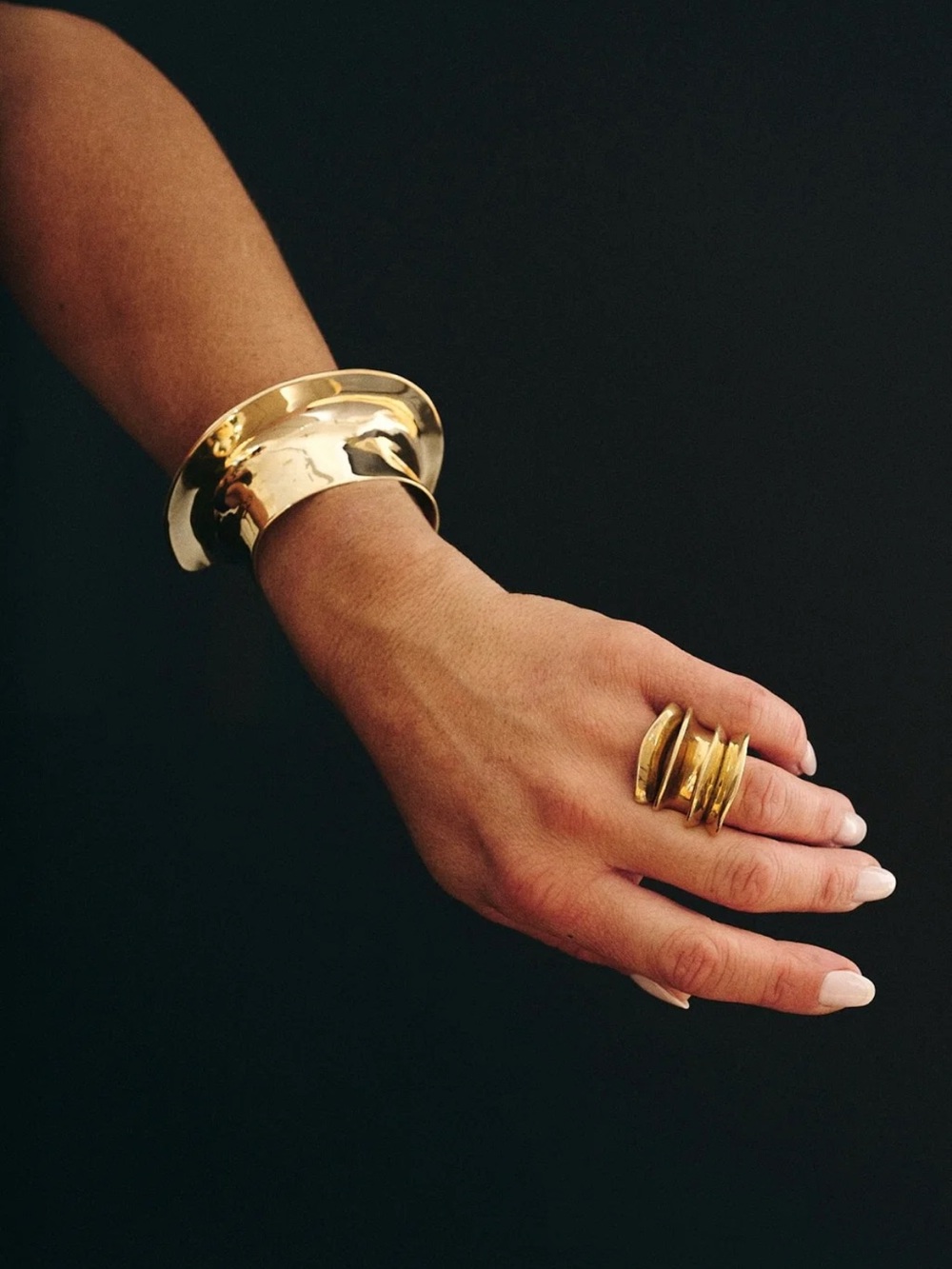 Ariana Boussard-Reifel Brass Despina Cuff - Picture 5 of 7